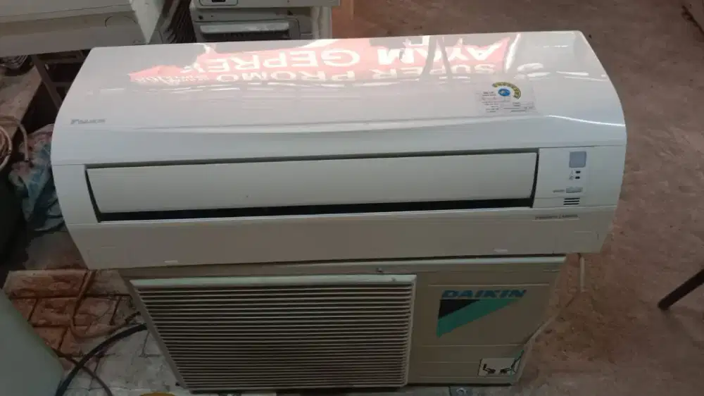 Jual AC daikin 1 pk r32 original tahun pembuatan 2020