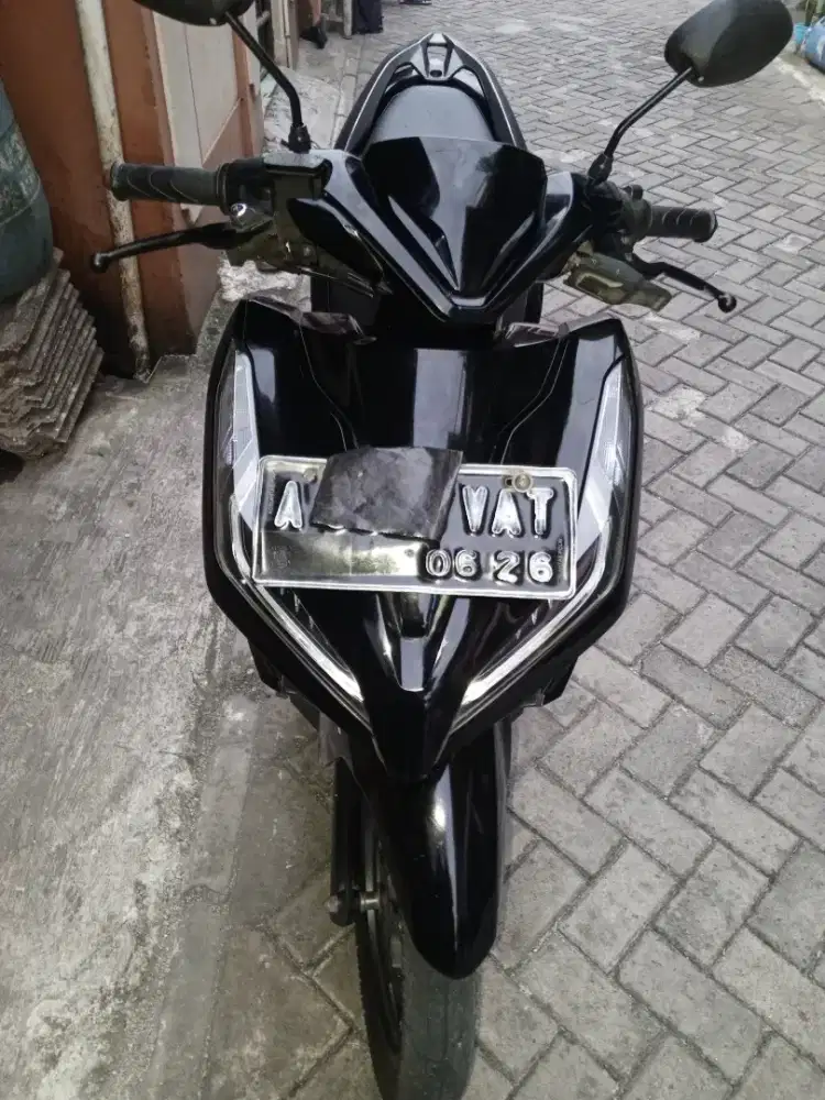 Vario 125 tahun 2021