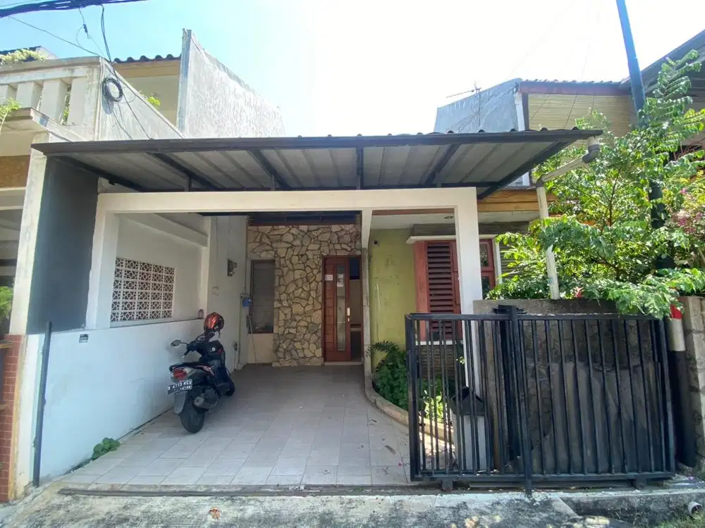 Disewakan rumah pondok kelapa jakarta timur