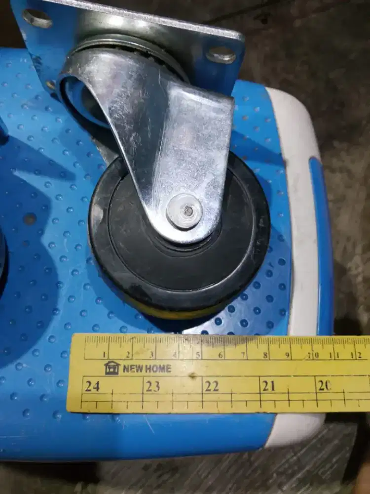 Roda troli borongan ada ribuan pcs