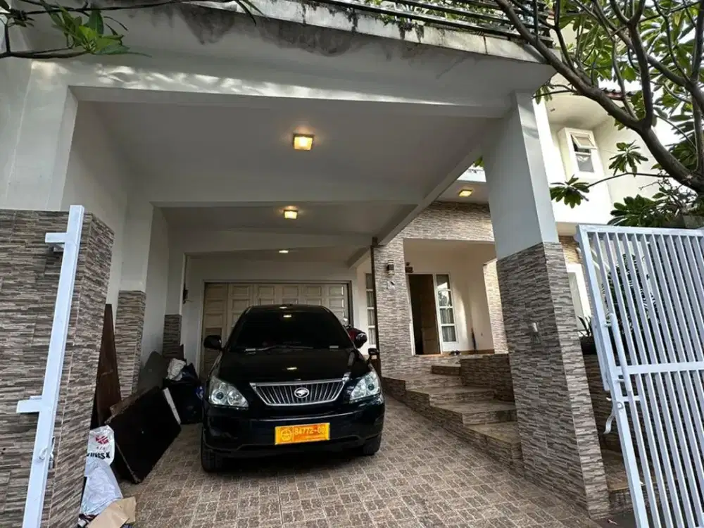 Disewakan Rumah Luas dan Nyaman di Pondok Kuwera, Condet