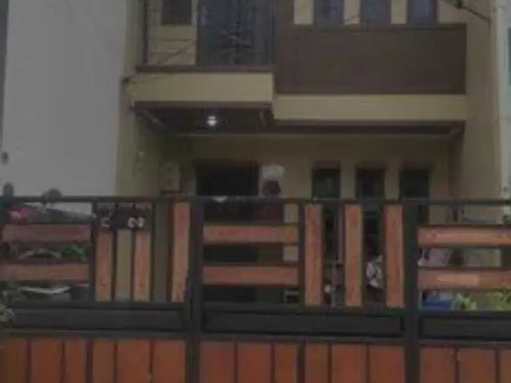 Dijual Rumah Di Komplek Puri Semanan