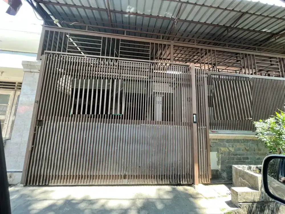 rumah dijual jalan ogan surabaya