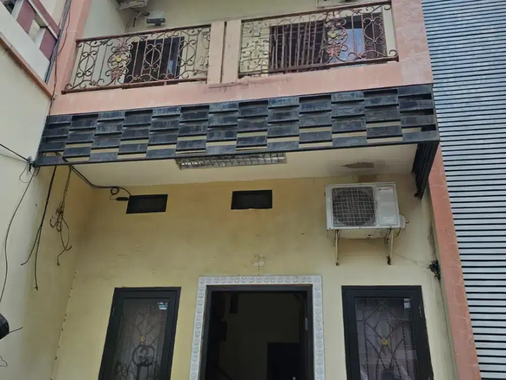 Rumah 1.5 Lantai di Kelapa Molek, Kelapa Gading