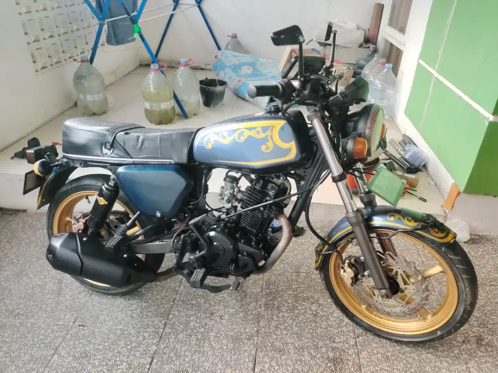 Cb basic byson 150cc