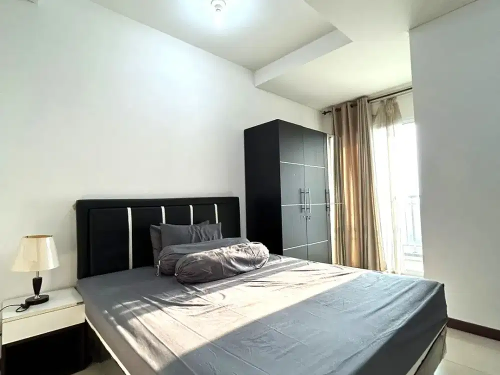 Condominium Green Bay Pluit 2 BR Furnished View Panorama Laut !