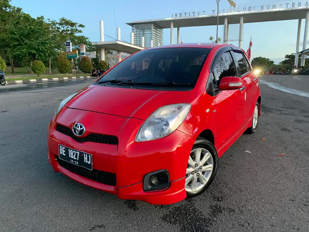 Toyota Yaris 2012 Bensin