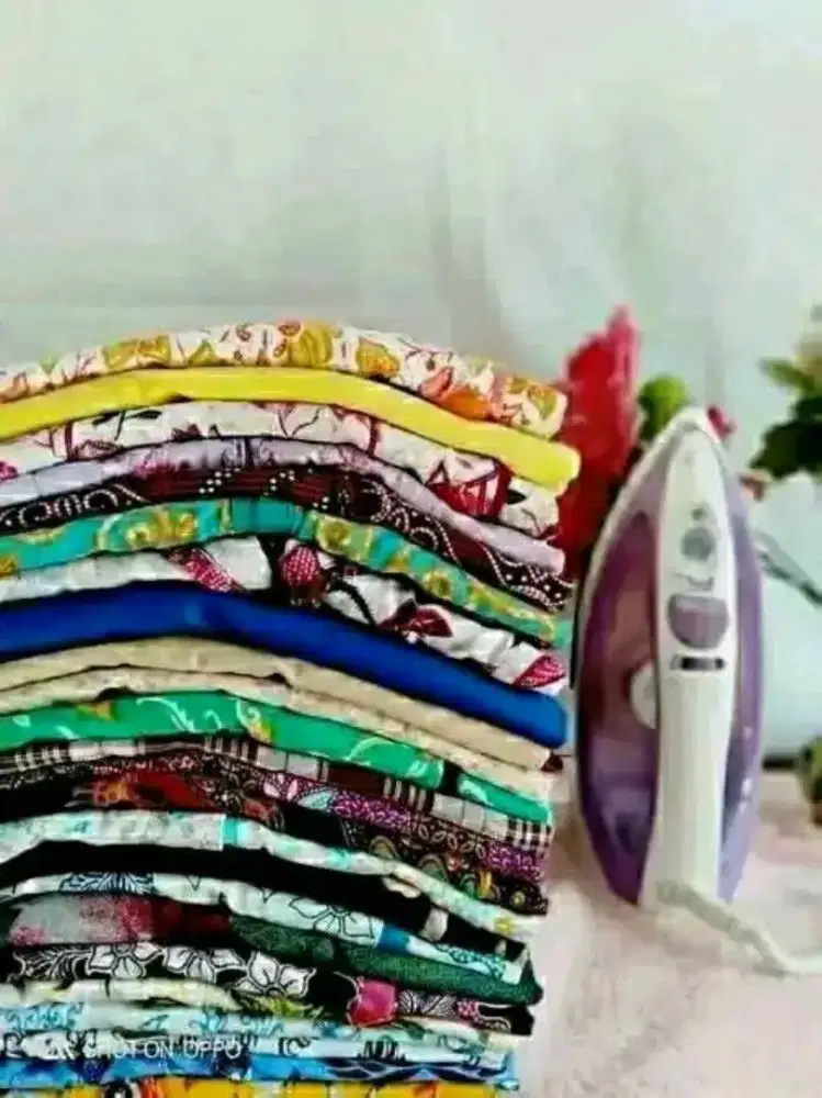 Setrika baju/ bersih²rumah
