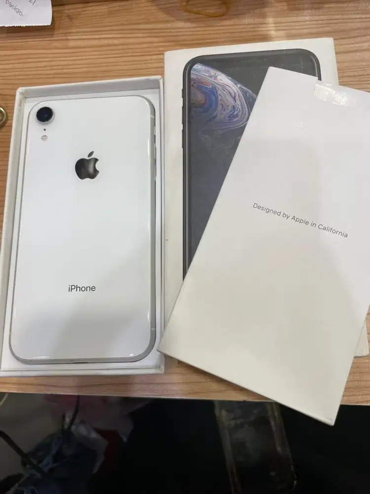 iphone xr 64gb inter
