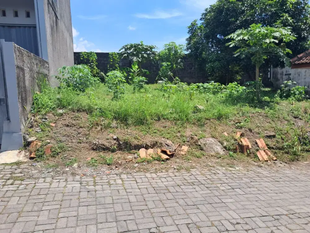 Di jual tanah bagus dalam perumahan d barat unisa