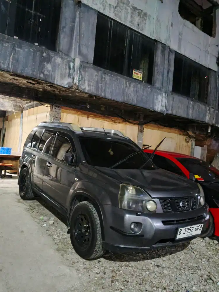 Nissan X-Trail 2008 Bensin