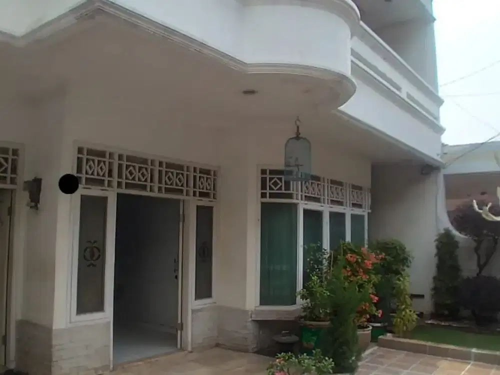 Dijual rumah siaphuni di Selat Bangka Duren Sawit Jakarta Timur