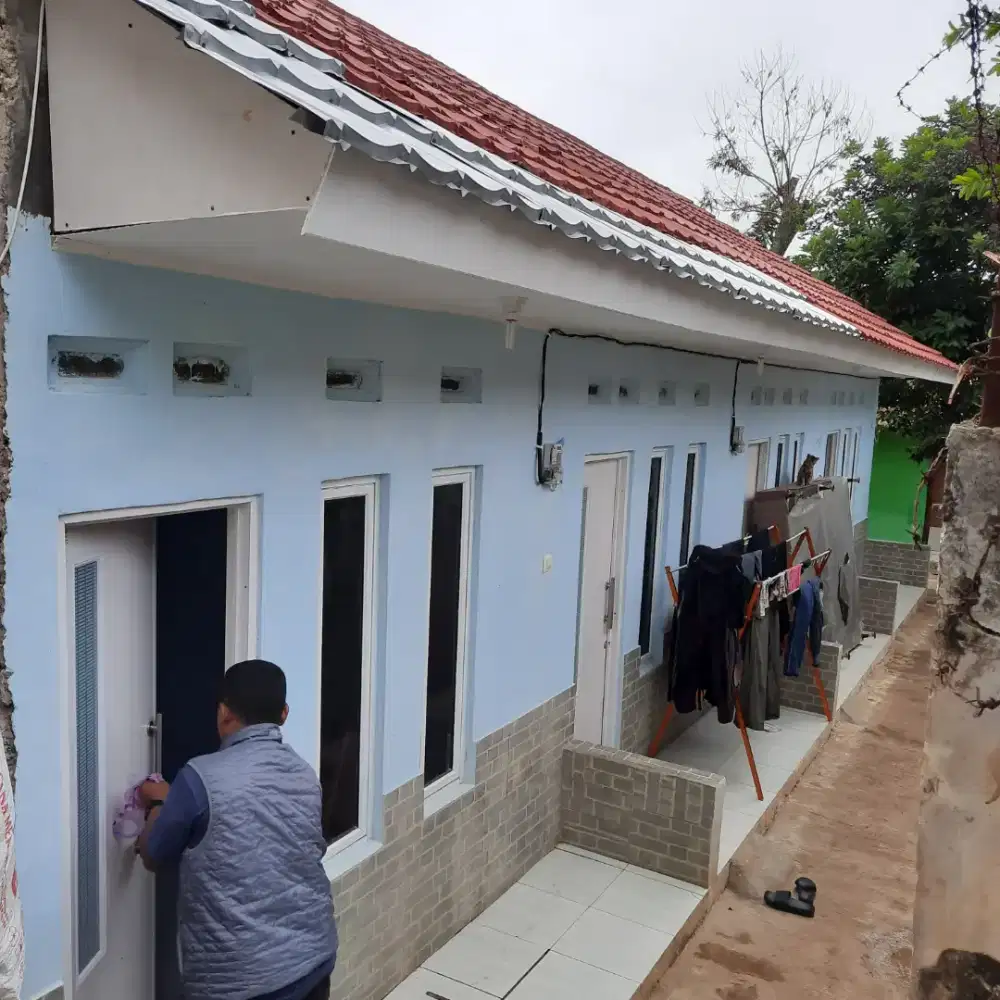 Dijual rumah kontrakan 4 pintu