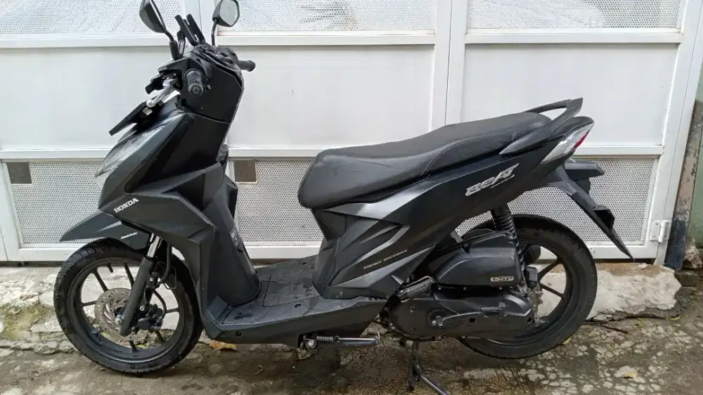 Honda Beat Delux 2022 Hitam