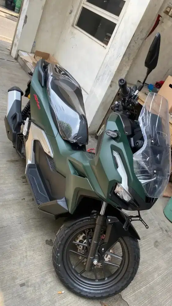 HONDA ADV 160 ABS GREEN
