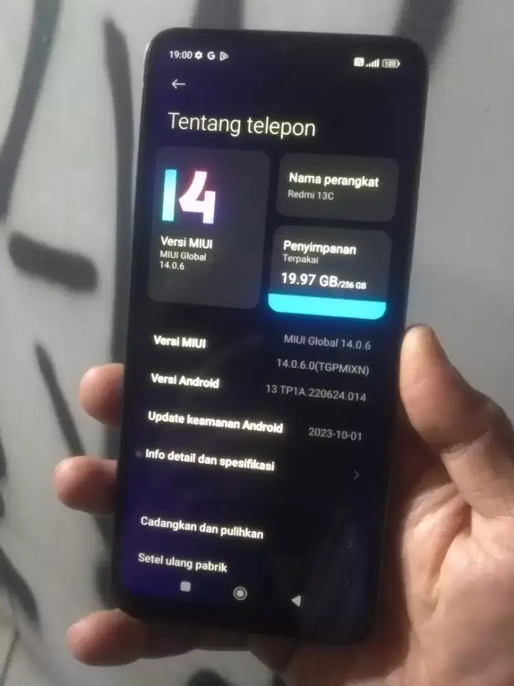 Redmi 13C (8+5/256) Normal