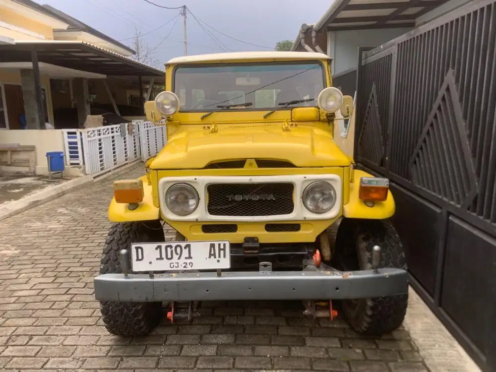 TOYOTA HARDTOP FJ40 4x4 Diesel Manual (1978)