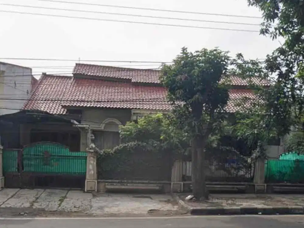 Rumah Penggung raya Jl Sudirman Ciperna dekat pintu tol