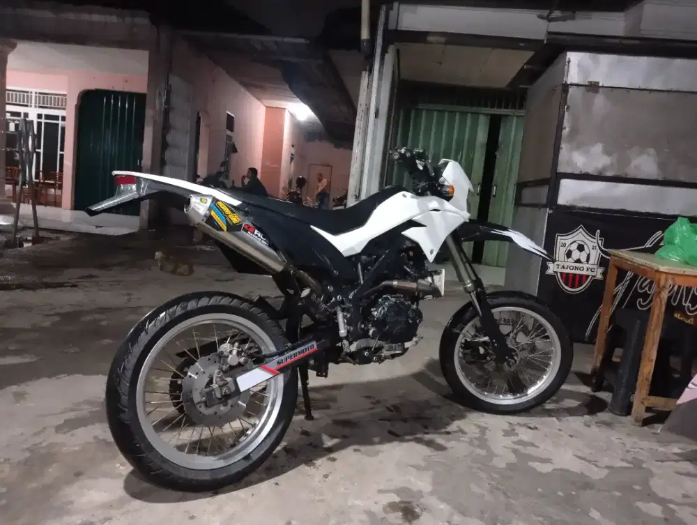 Klx 150  tinggal gasss thn  2017