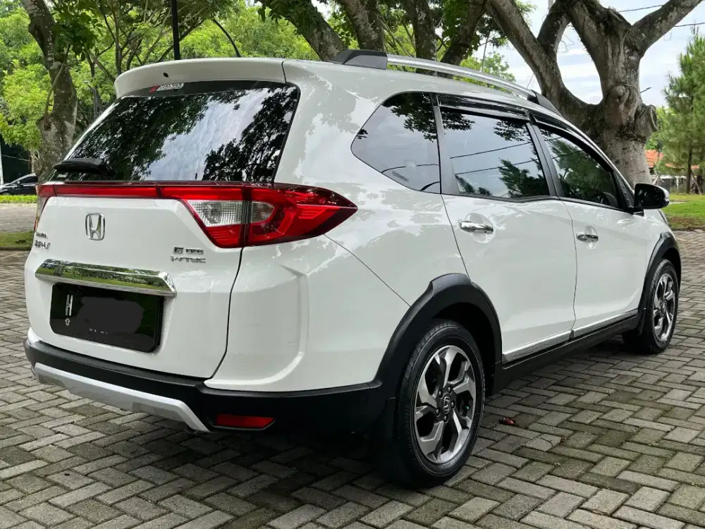 DP 15Jt! BRV E CVT LOW KM 2016