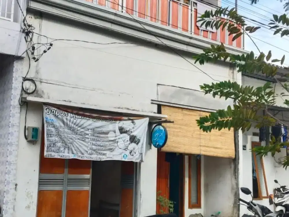 Dijual Rumah 2 Lantai Siap Huni – Lokasi Strategis di Jl. Sememi, Surabaya Barat  Harga: Rp 400 Juta
