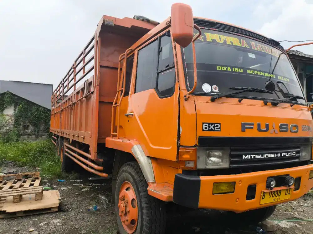 Dijual. Mitsubishi puso dn 517( ML2) 6x2.tronton bak triway 2009