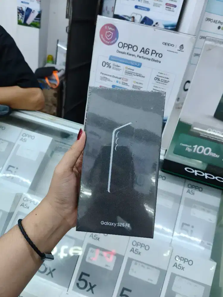 Samsung S25 FE 8/256 jetblack