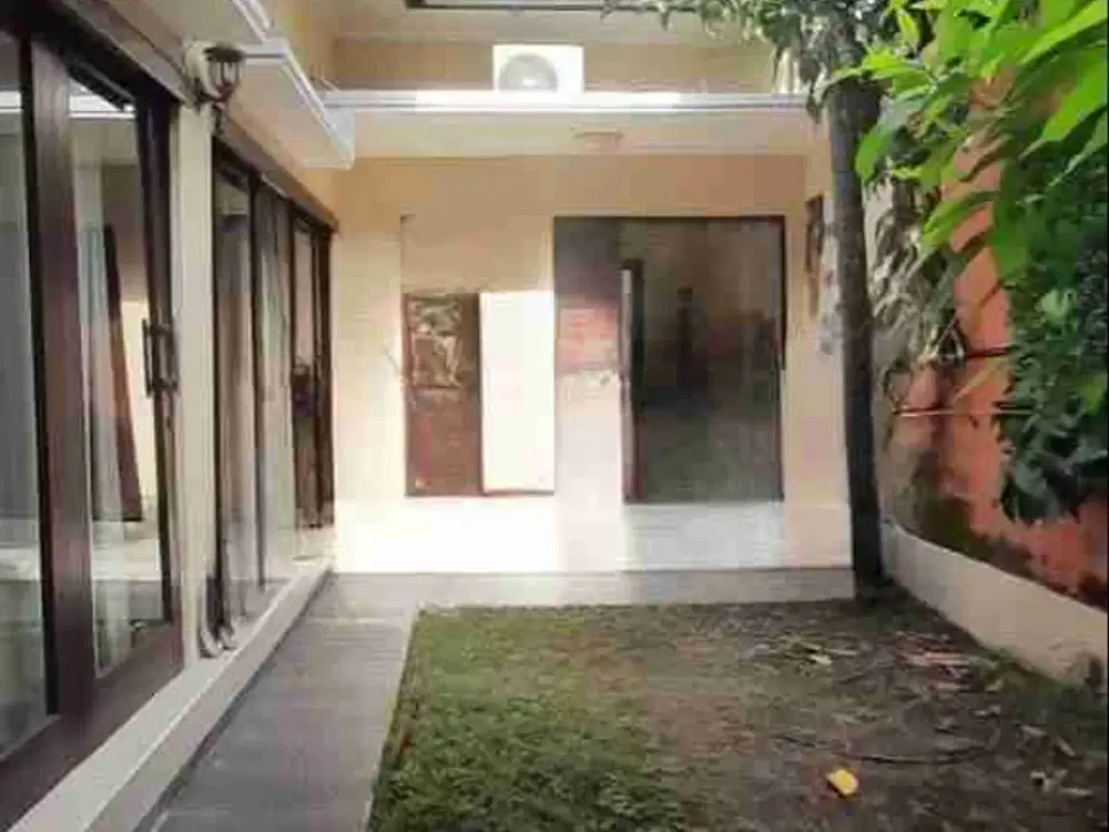 dijual rumah lantai 1 muding kerobokan