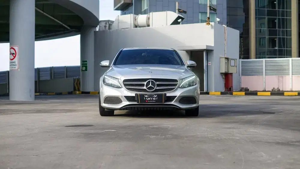 Mercedes Benz C200 Avantgarde 2017 Kilometer Antik