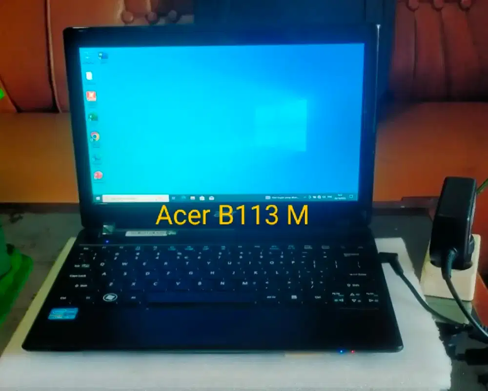 Netbook Acer B 113 M