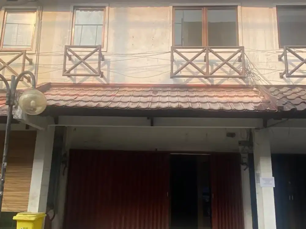 Disewakan Ruko Sektor 4 BSD  - Ruko Full Renov Baru 2 lantai (Sebelah BSD Plaza)