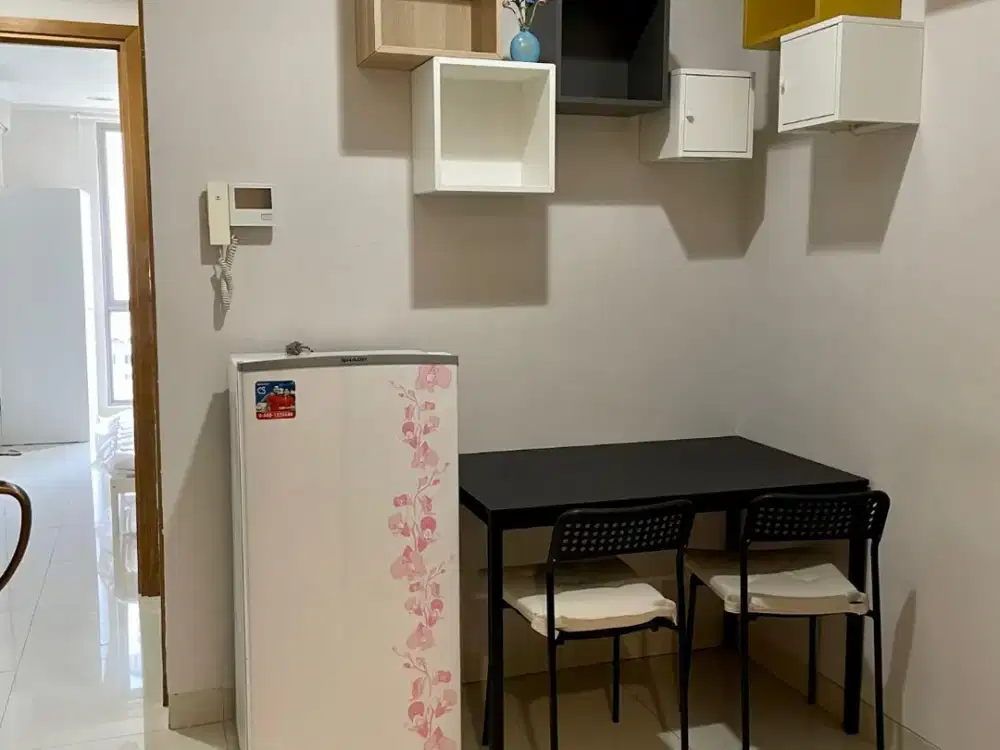 DISEWA APT THE MANSION KEMAYORAN BOUGENVILLE TWR GLORIA 1 KT FURNISHED RAPI