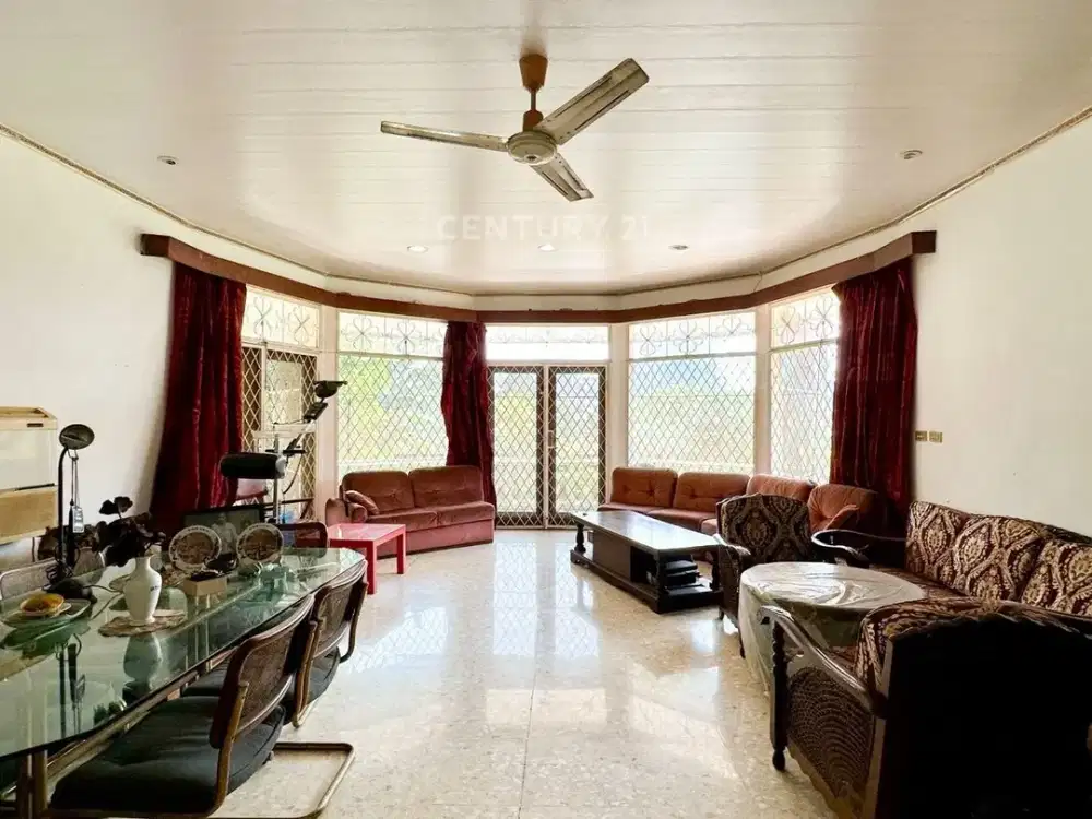 Rumah Hitung Tanah Di Kebagusan Dekat Gedung Arkadia