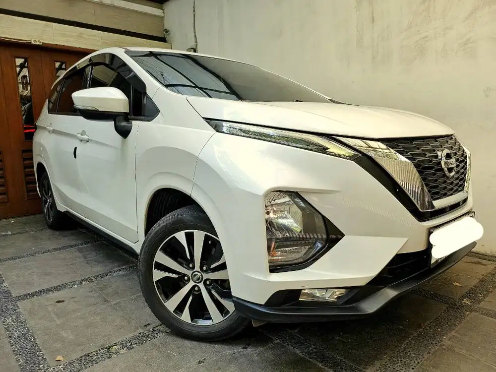 Cash Nama Sndiri Nissan Livina VE 2020 AT VL 2019