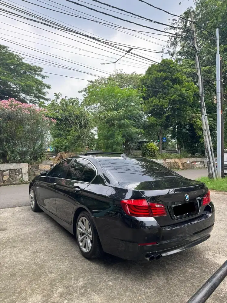 BMW 520i F10 sunroof turbo engine  cash