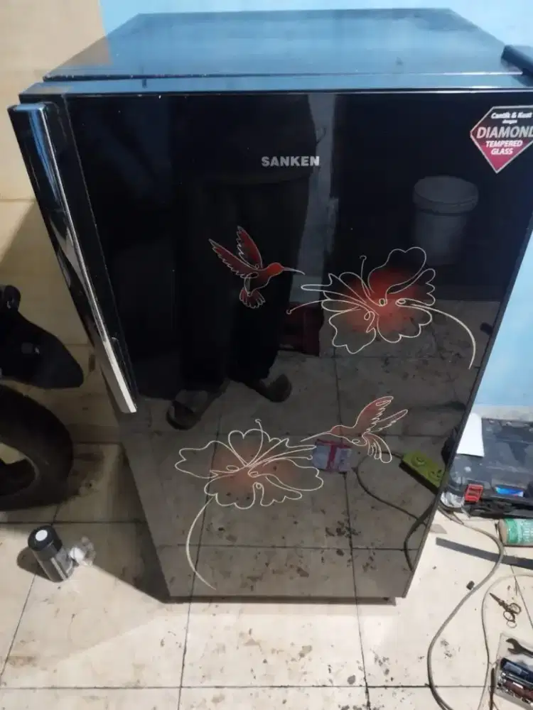 Kulkas 1 pintu sanken