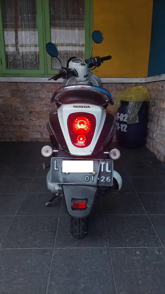 Motor Scoopy 2011 Karbu