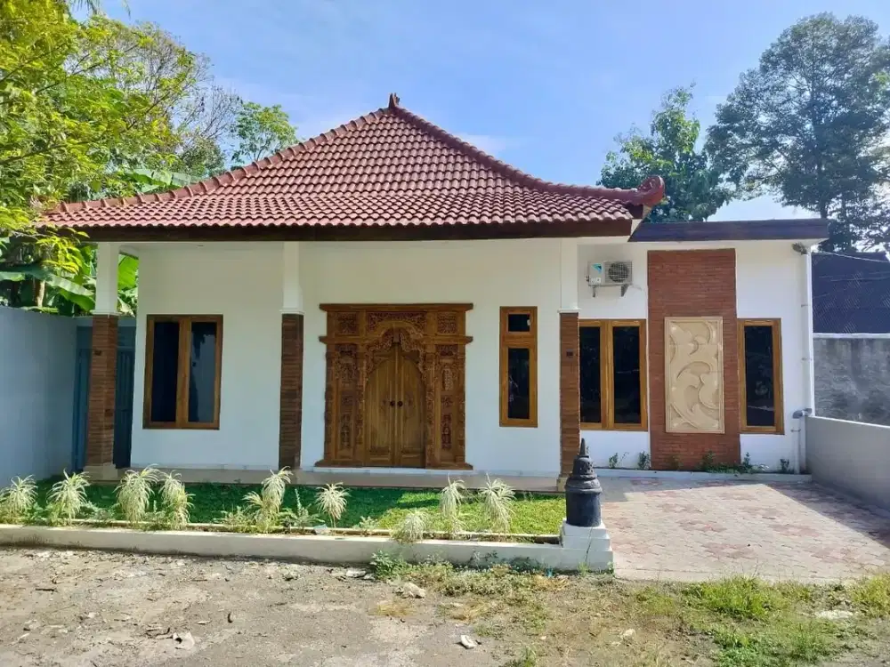 Rumah Etnik Dekat Jl. Raya Borobudur - Harga Terjangkau