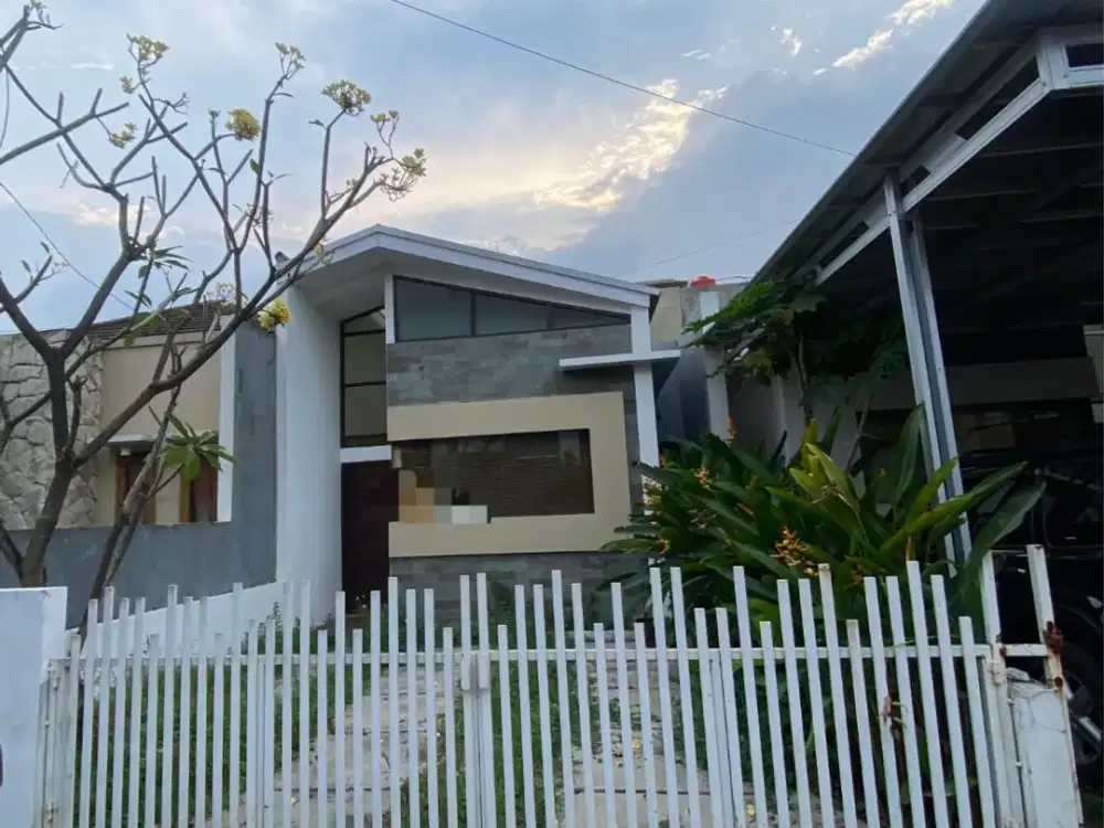 Rumah Luas116 Arcamanik Cisaranten Kulon ada Halaman Belakang | LA206