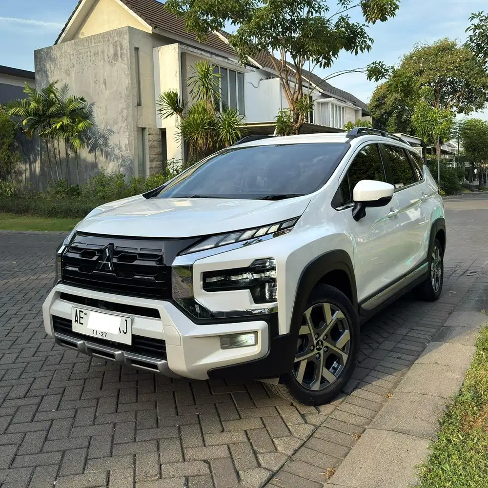 CASH Xpander Cross Premium 2022