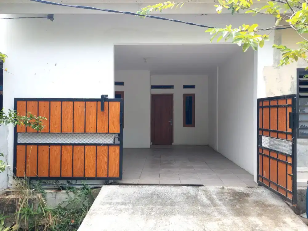 Dijual Rumah Baru, type 2 kamar, Lokasi Belakang Harapan Indah, Bekasi