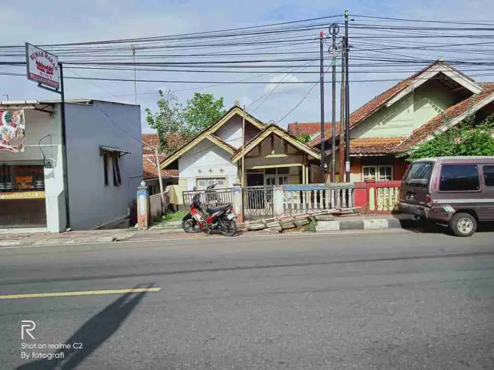 Tanah plus rumah 145 m di pinggir Jalan Provinsi Cigadung Cigugur Kuningan Jabar