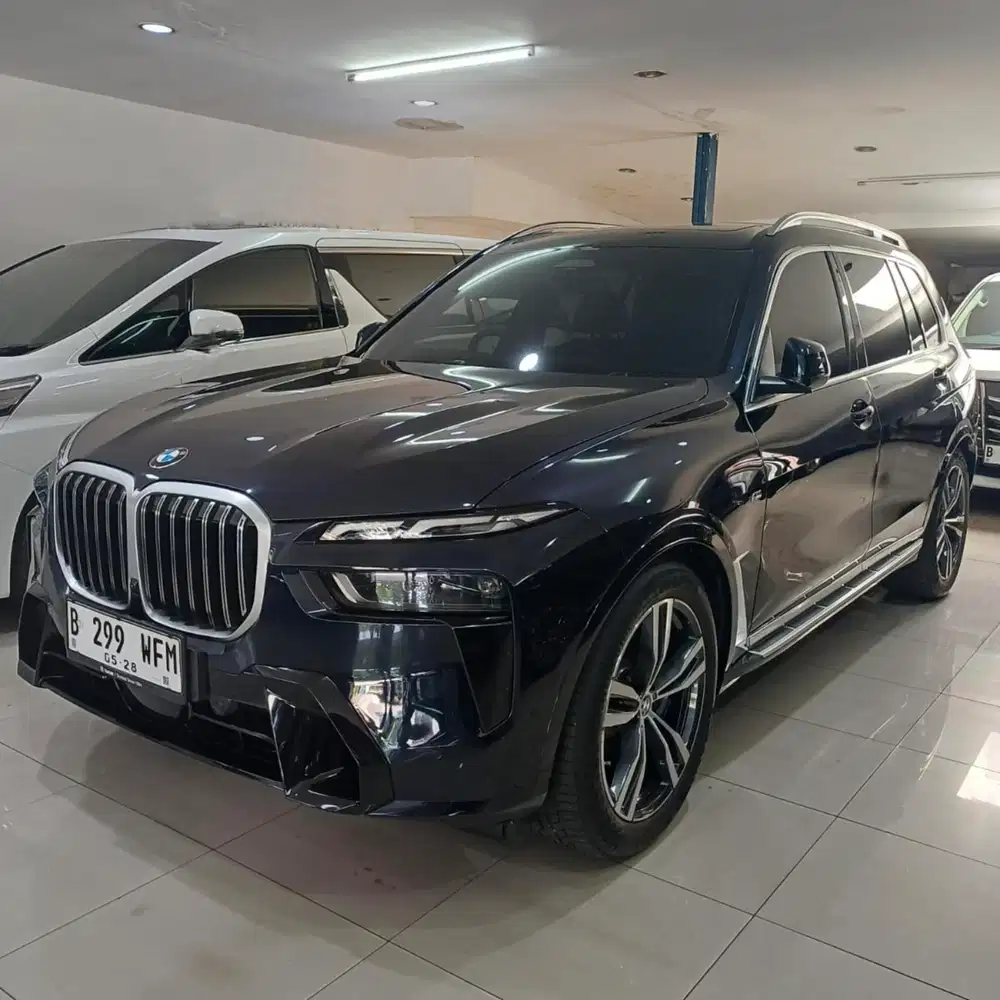 Only 10k miles BMW X7 2023 new Model