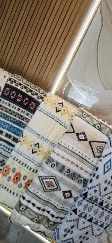 Di Cari Host live berpengalaman