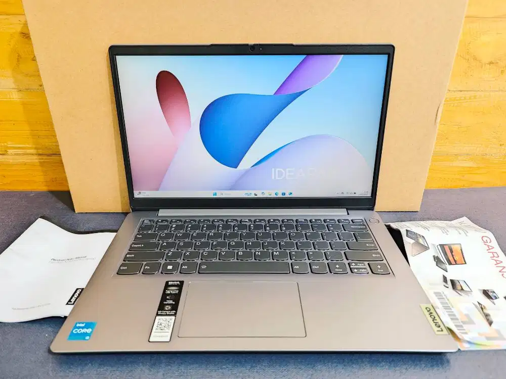 LENOVO IP Slim 3 Core i3-1215U RAM 8GB SSD 256GB LED FHD Fullset