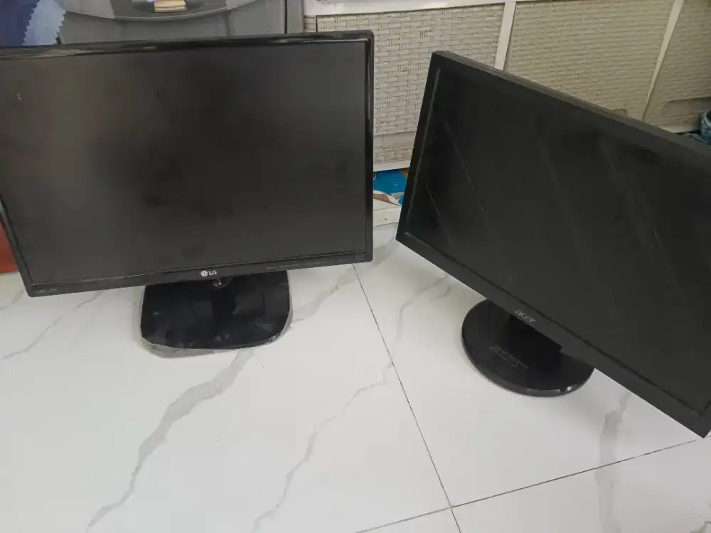 monitor Led Lg dan acer apa adany