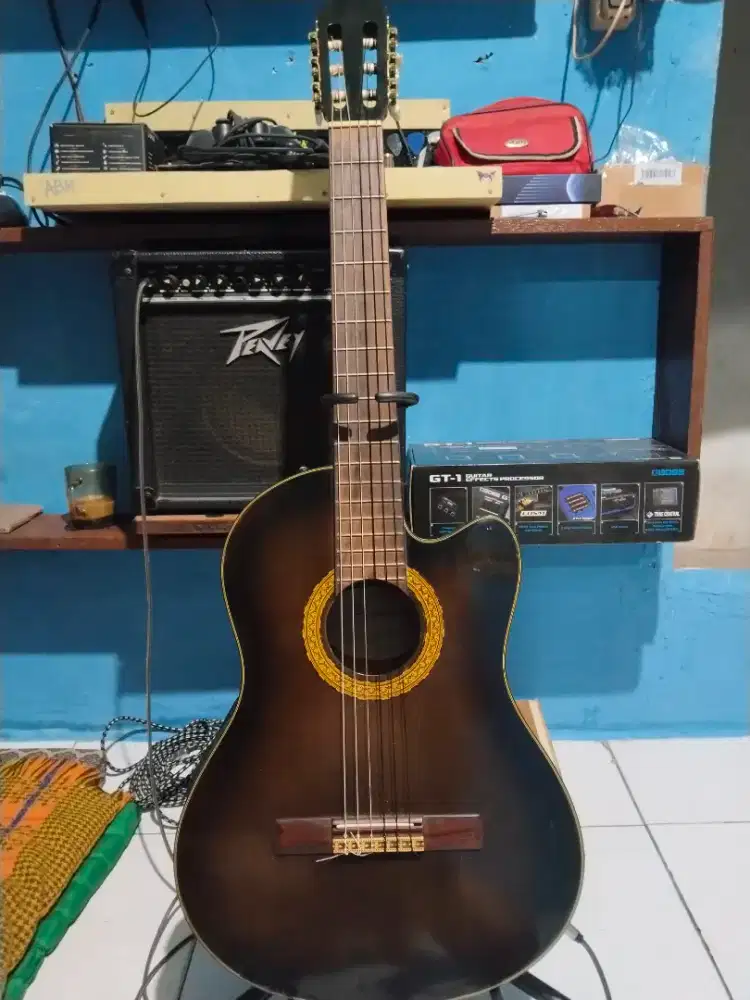 Brunswick guitar made in london