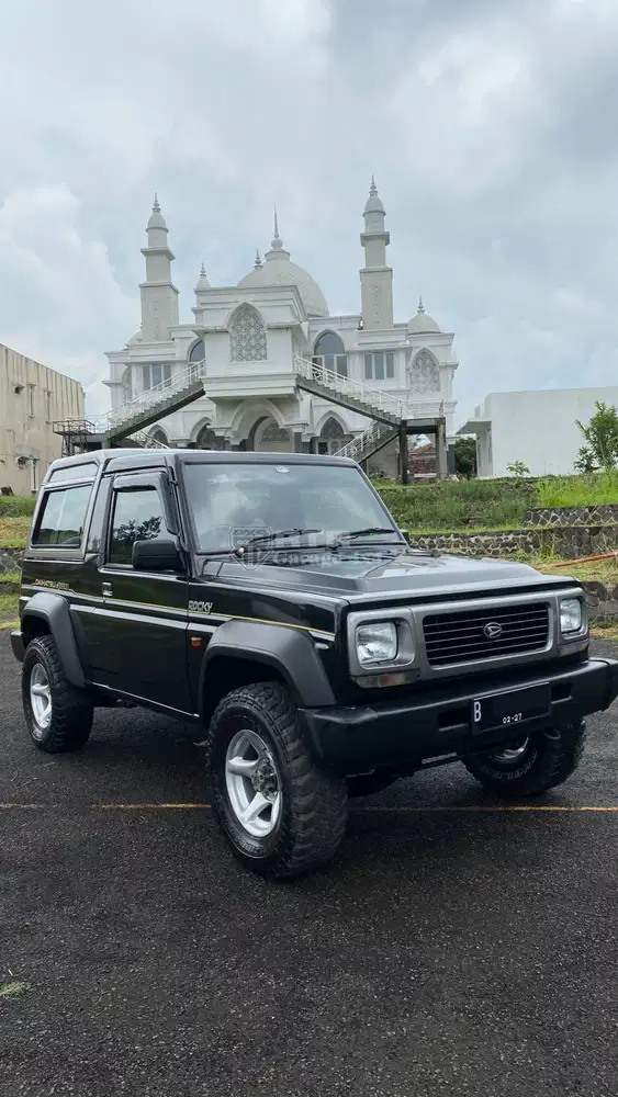 Daihatsu TAFT Rocky 4x4 Independent