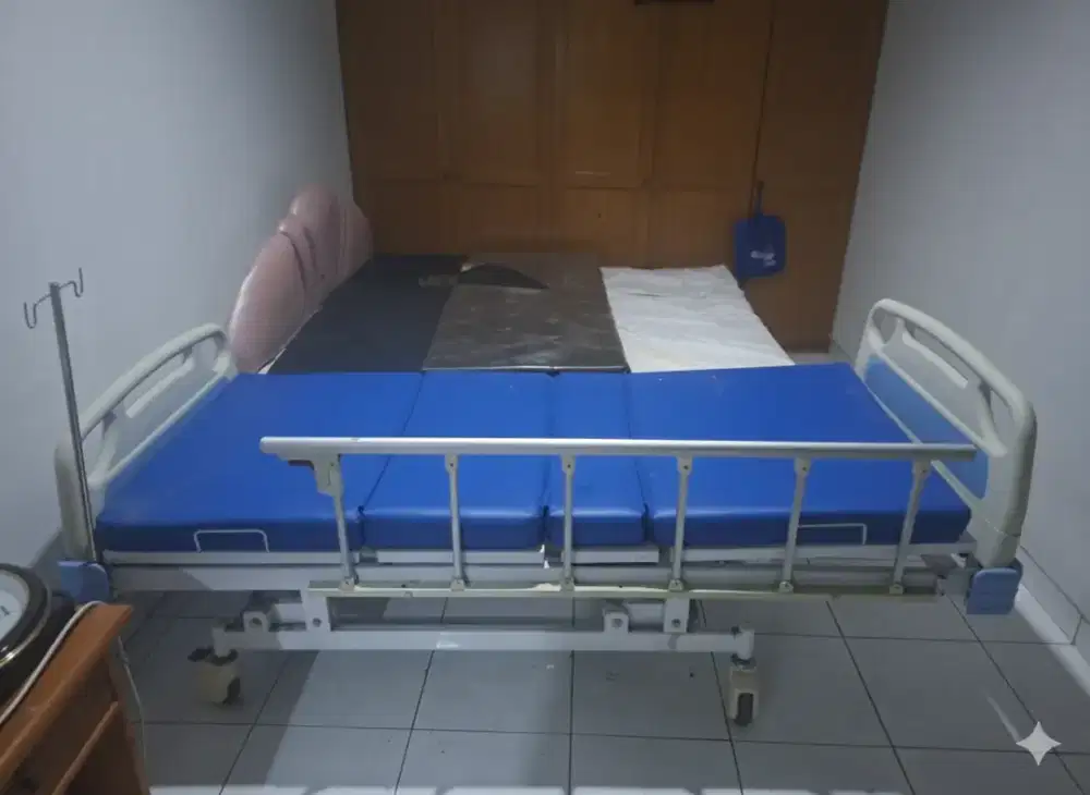 BED PASIEN 3 CRANK / KASUR PASIEN