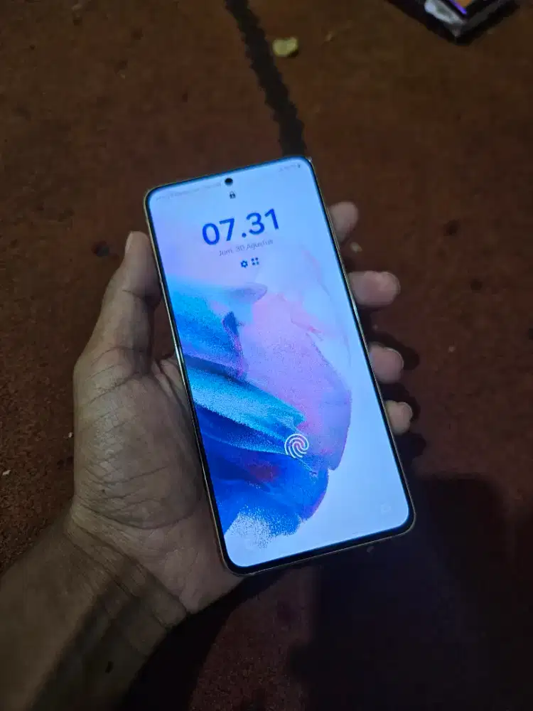 Samsung sein s21 5G ram8/256